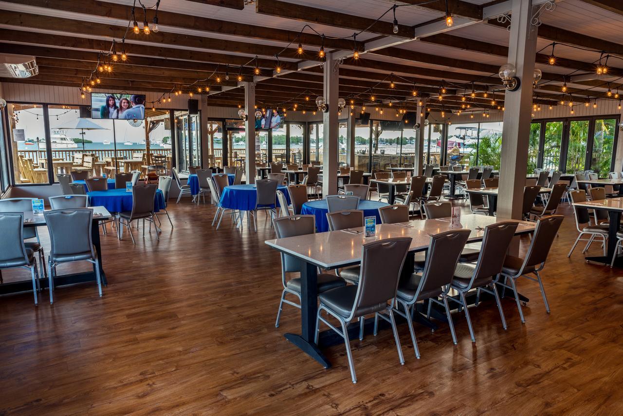 Full Moon Hotel & Restaurant 萨利纳斯 外观 照片